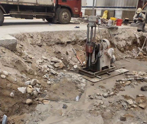 九合垸原种场公路下沉压浆